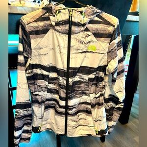 North Face jacket M